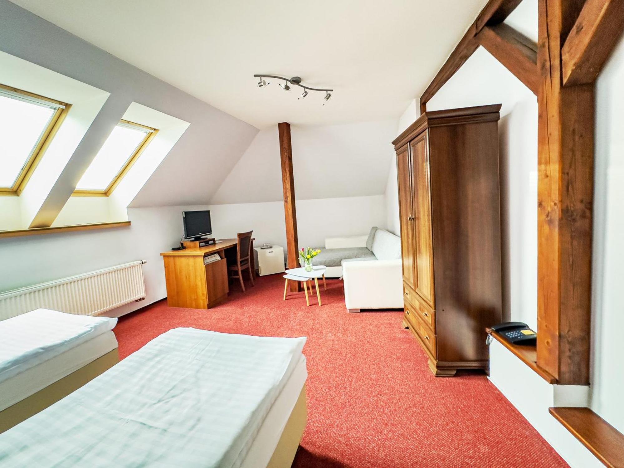 Hotel Ruzek Hranice  Luaran gambar