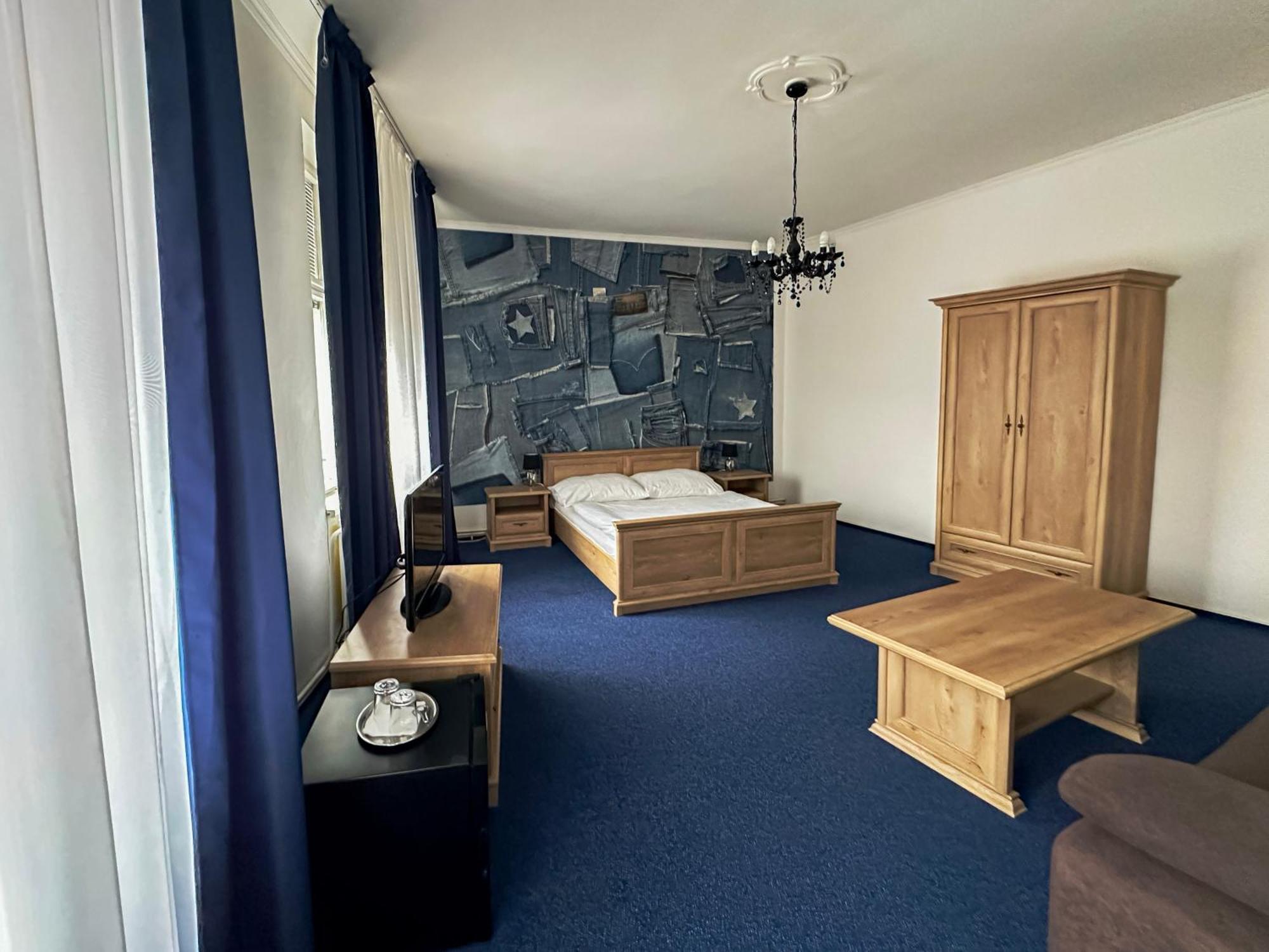 Hotel Ruzek Hranice  Luaran gambar