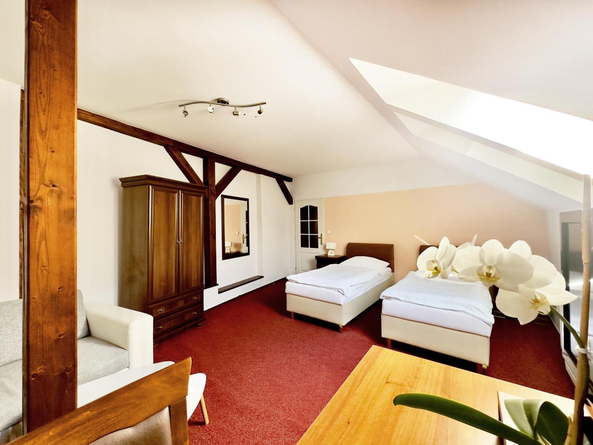 Hotel Ruzek Hranice  Luaran gambar