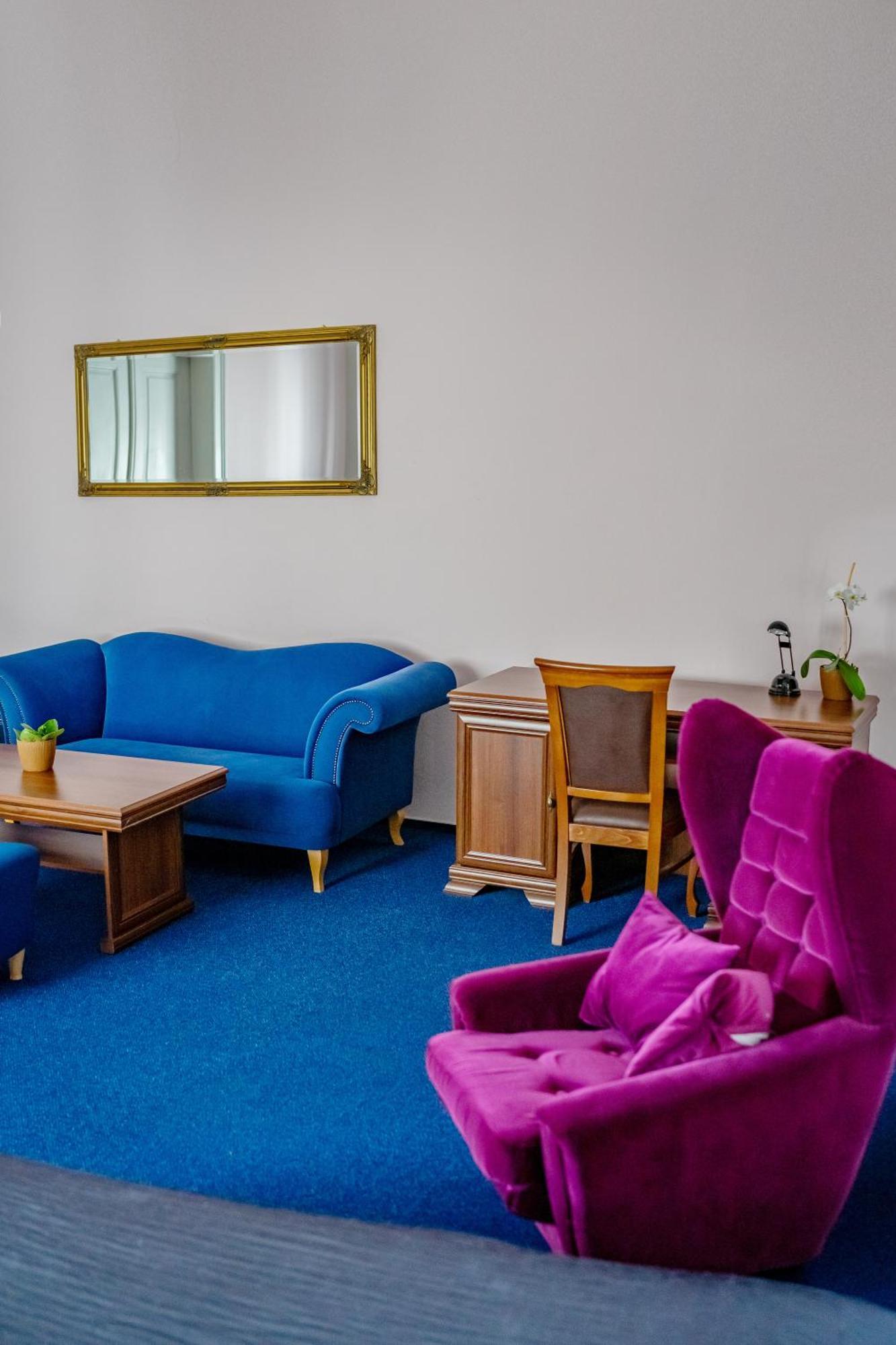 Hotel Ruzek Hranice  Luaran gambar