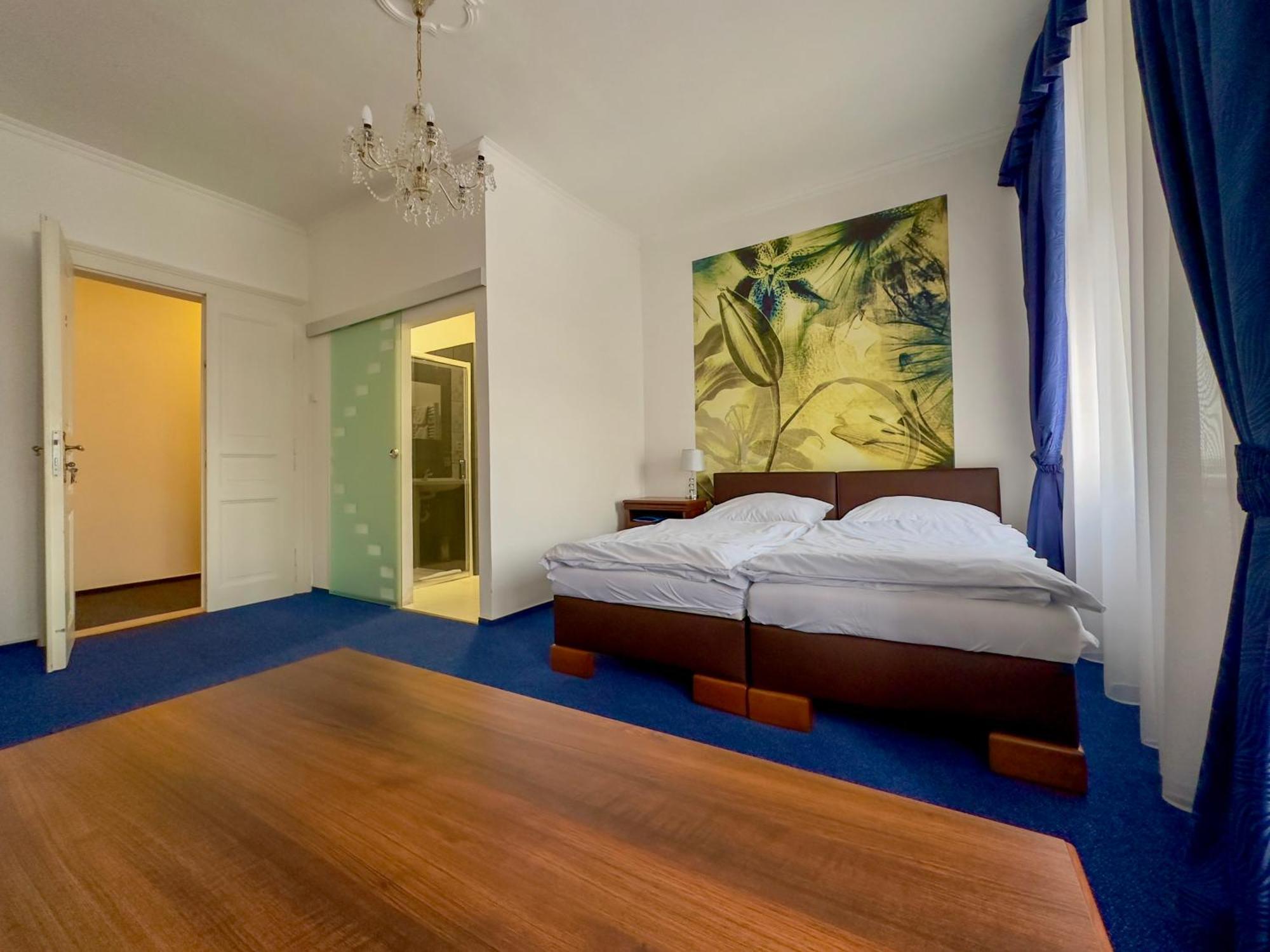 Hotel Ruzek Hranice  Luaran gambar